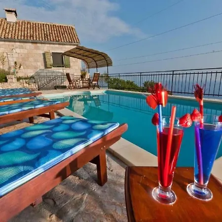 Nyaraló House Brela